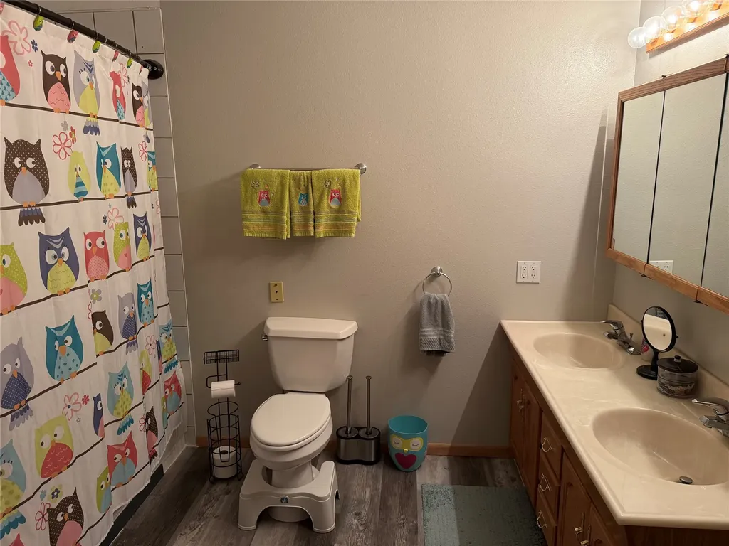 1535 Oilfield Avenue Shelby MT 59474