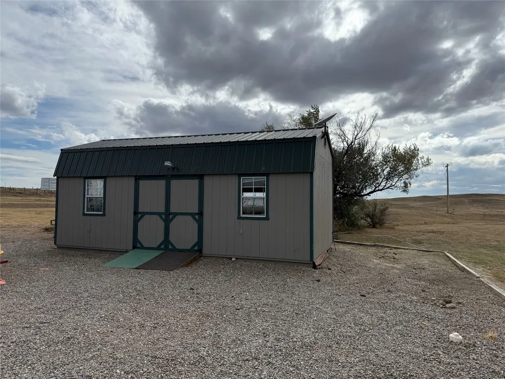 1535 Oilfield Avenue Shelby MT 59474