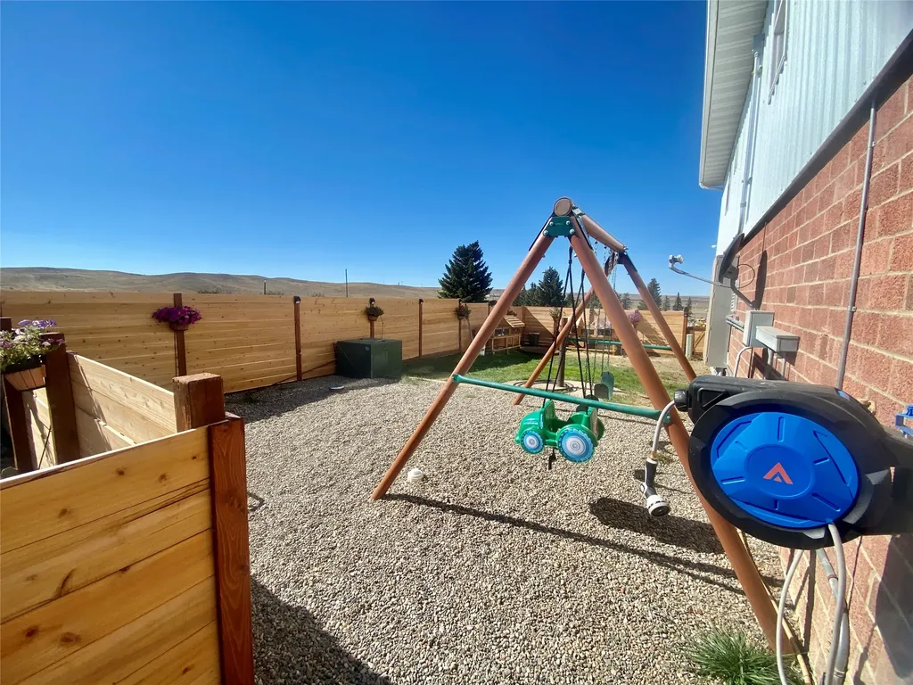 1535 Oilfield Avenue Shelby MT 59474