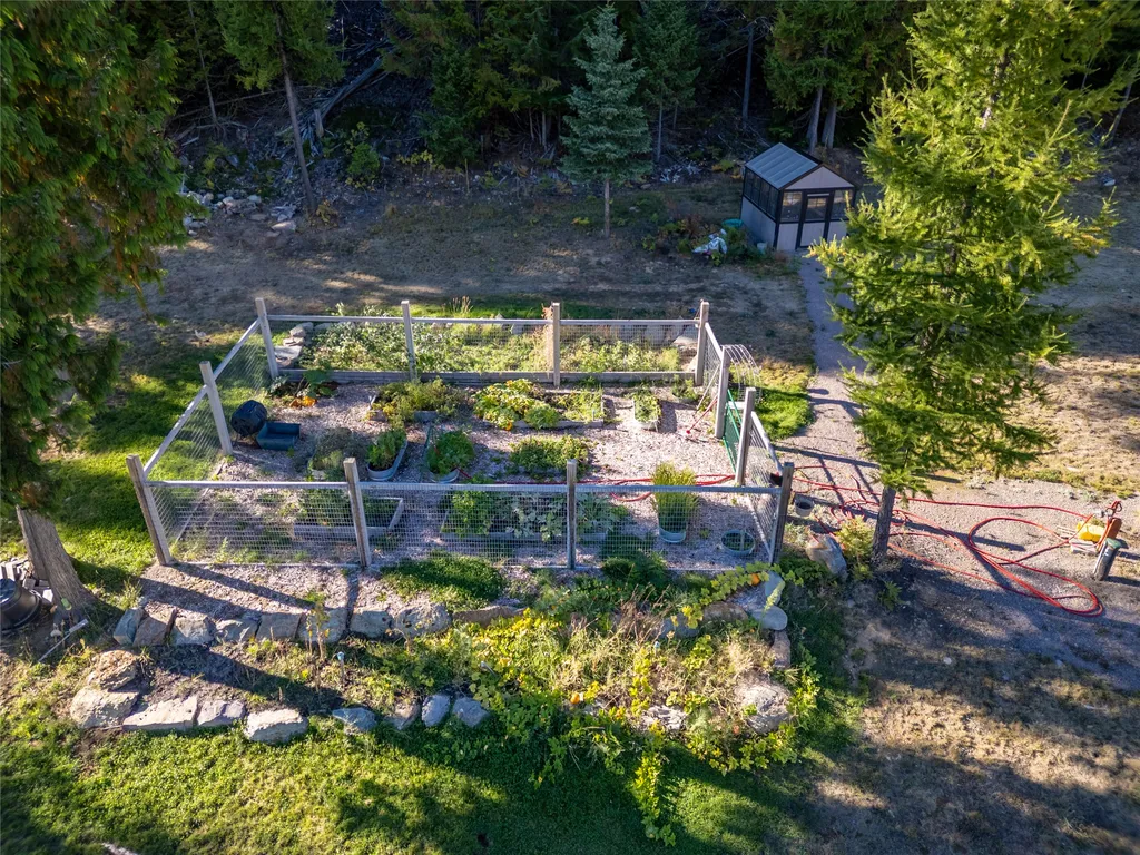 240 Vernon Drive Troy MT 59935