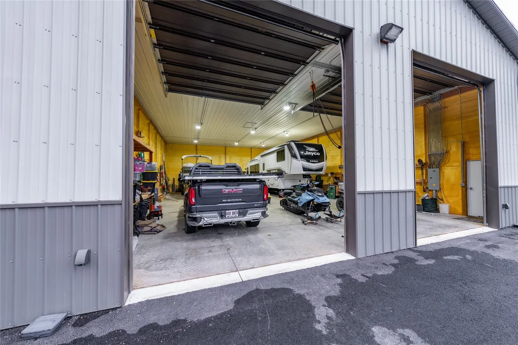 240 Vernon Drive Troy MT 59935