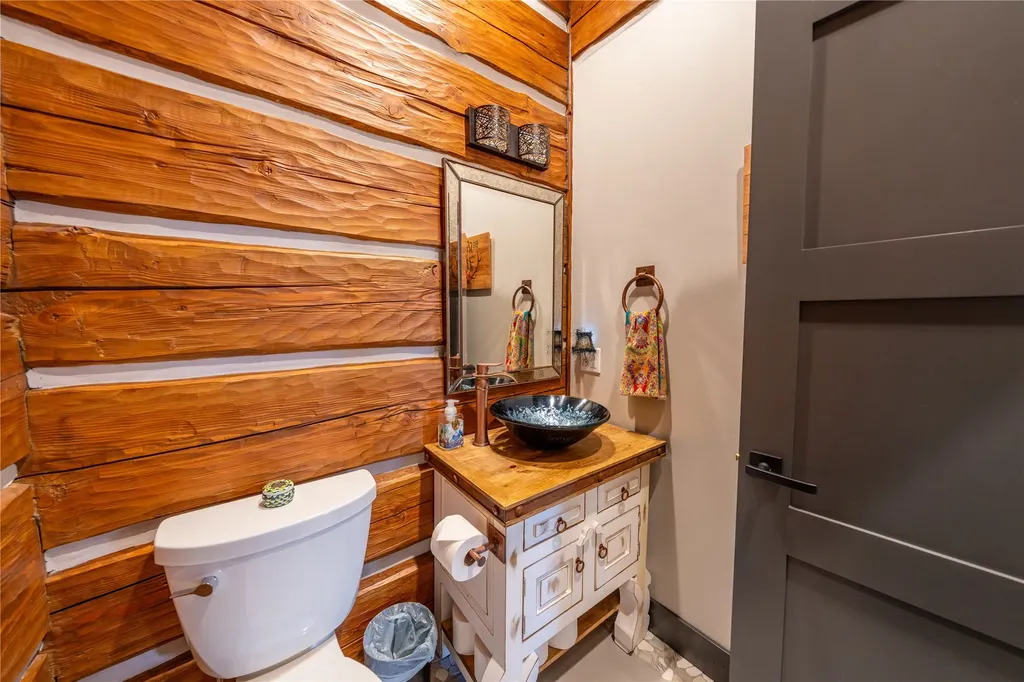 240 Vernon Drive Troy MT 59935