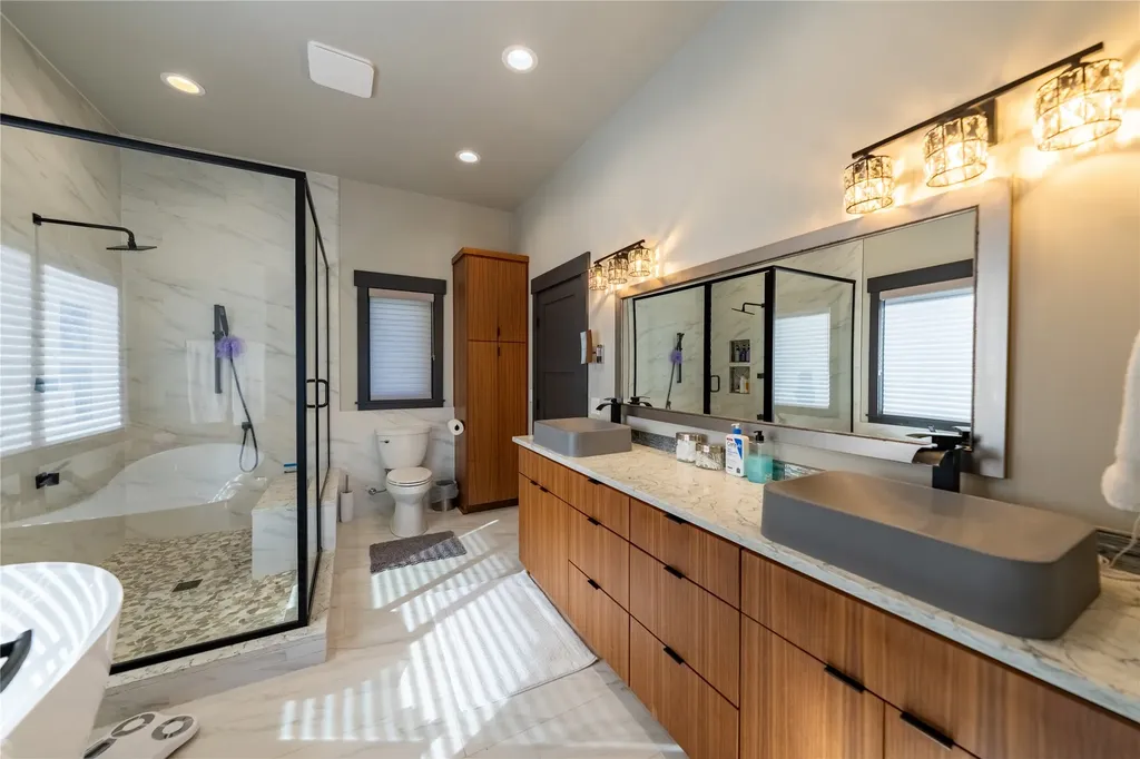 240 Vernon Drive Troy MT 59935