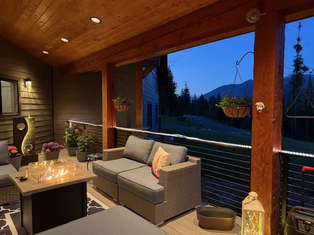 240 Vernon Drive Troy MT 59935