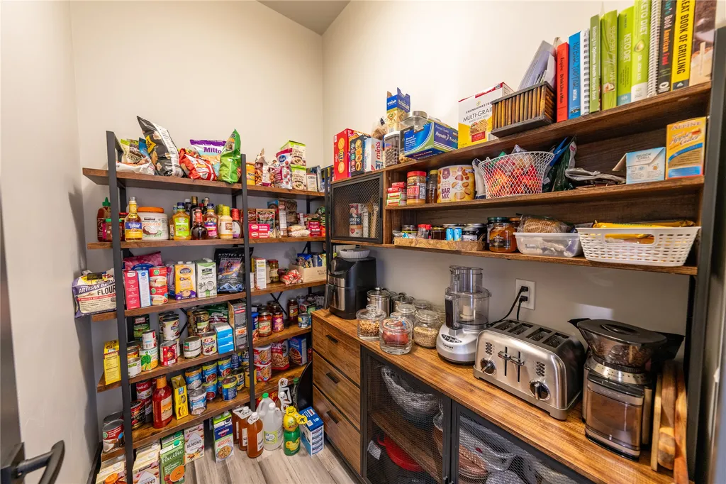 240 Vernon Drive Troy MT 59935
