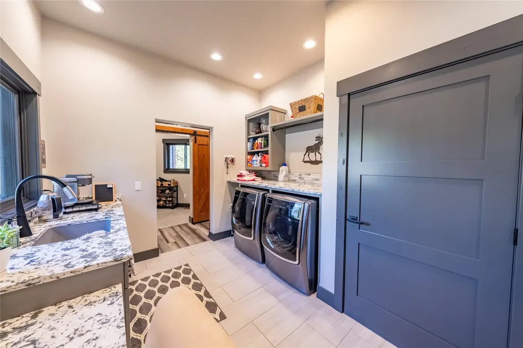 240 Vernon Drive Troy MT 59935
