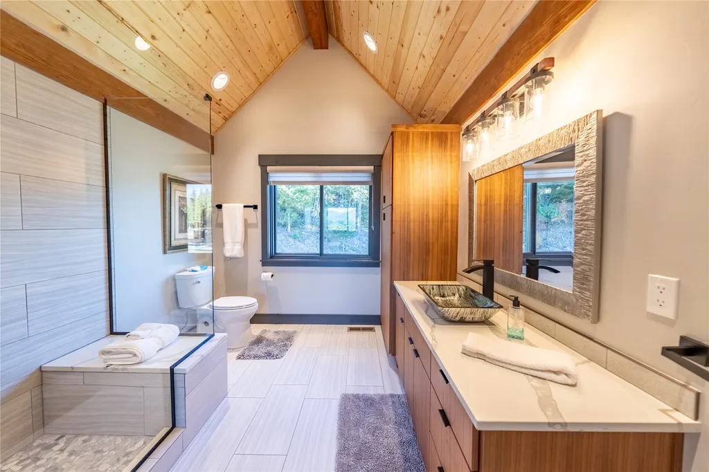 240 Vernon Drive Troy MT 59935