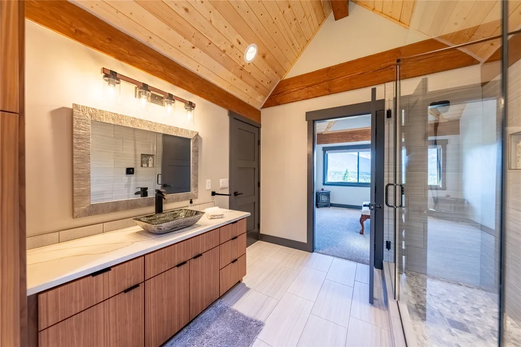 240 Vernon Drive Troy MT 59935