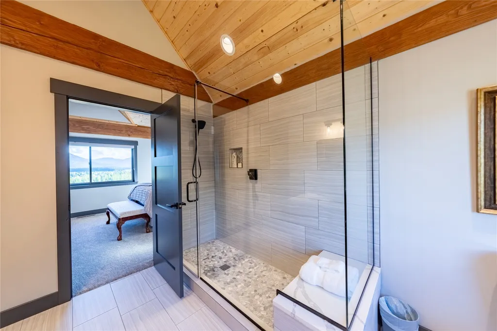 240 Vernon Drive Troy MT 59935