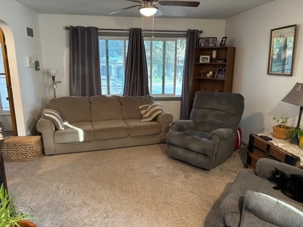 2 N Maryland Street Conrad MT 59425