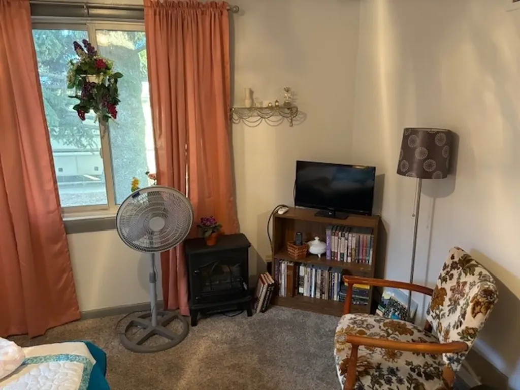 2 N Maryland Street Conrad MT 59425