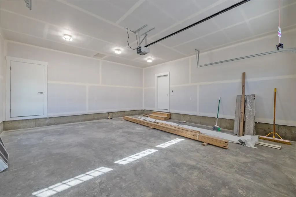 2948 Adam Run Avenue Helena MT 59601