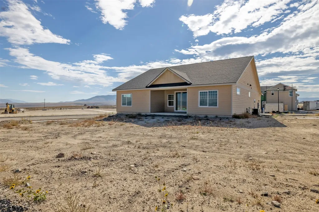 2948 Adam Run Avenue Helena MT 59601
