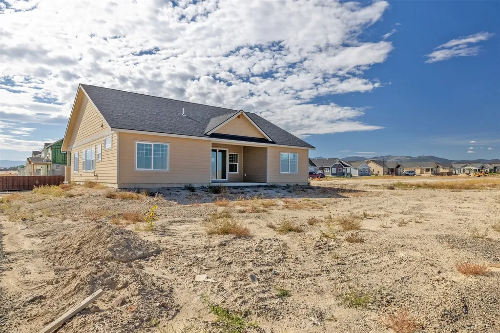 2948 Adam Run Avenue Helena MT 59601
