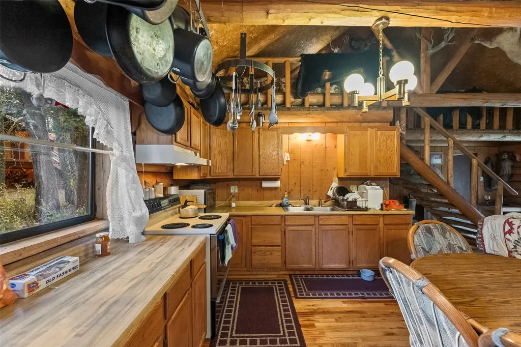 572 Upper Cottonwood Creek Road Wilsall MT 59086