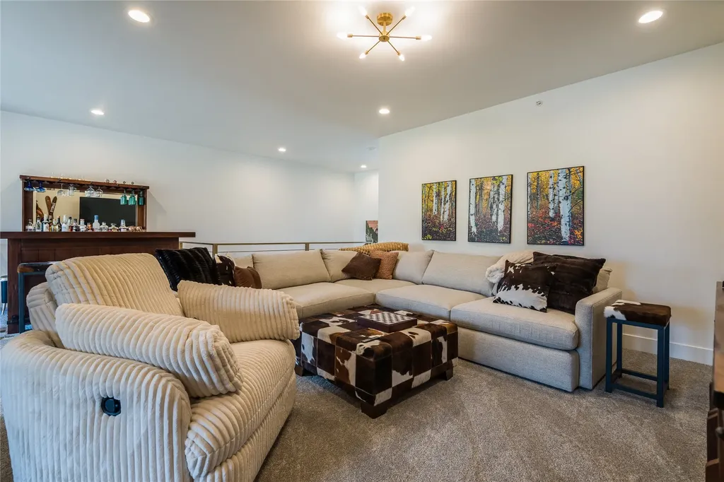 1013 E 7th Street Whitefish MT 59937