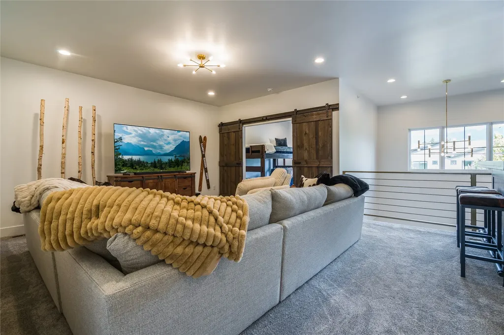 1013 E 7th Street Whitefish MT 59937