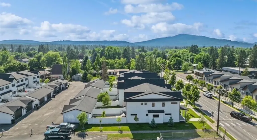 1013 E 7th Street Whitefish MT 59937