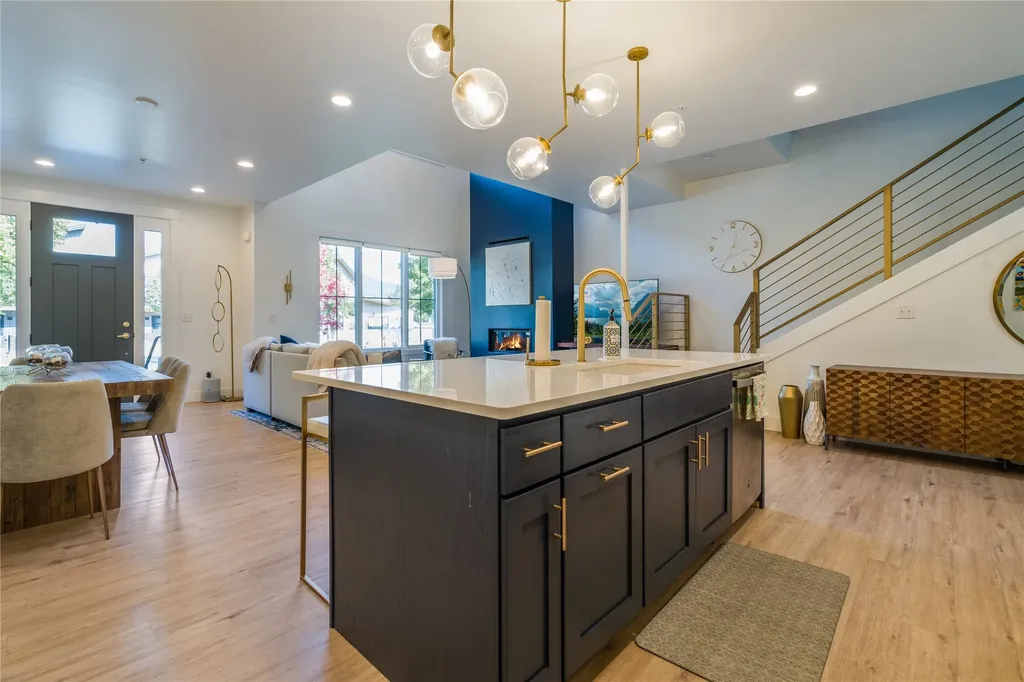 1013 E 7th Street Whitefish MT 59937