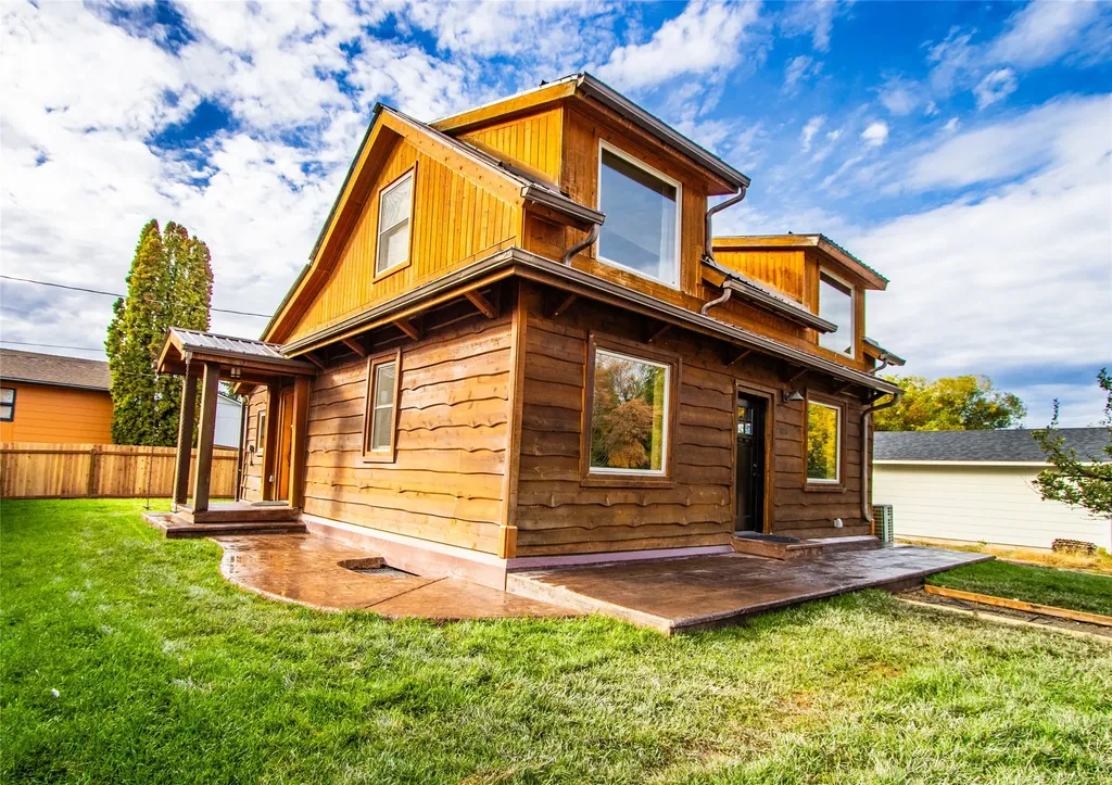826 11th Street E Kalispell MT 59901