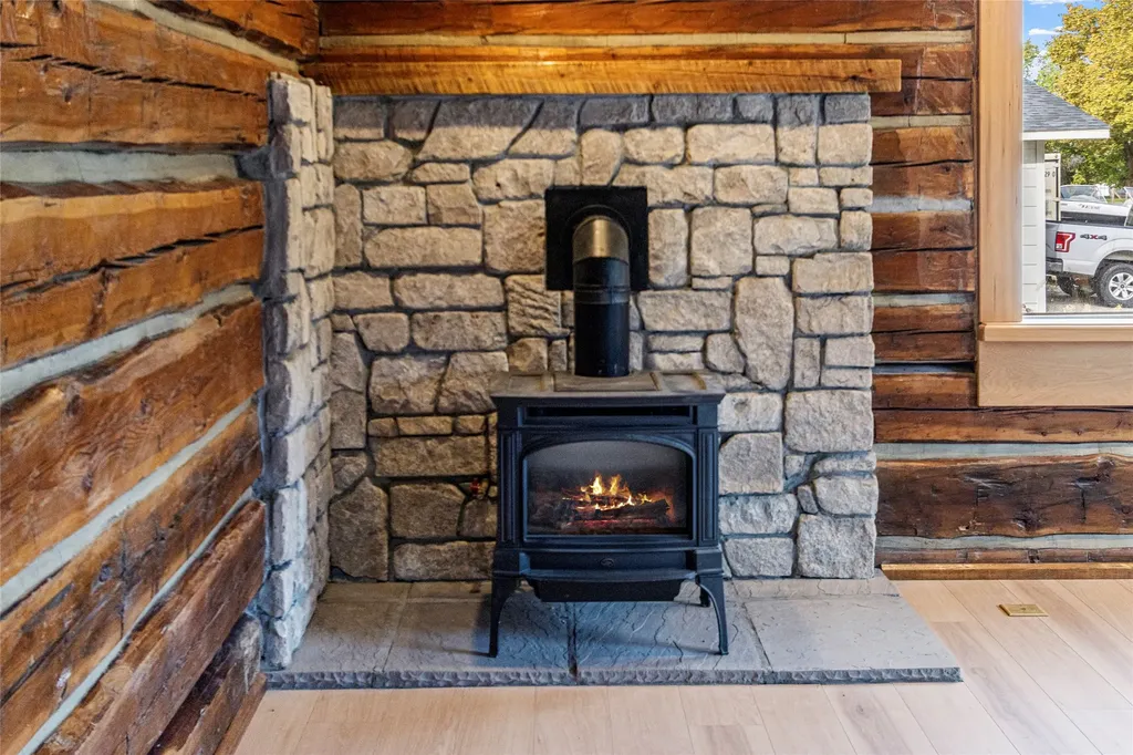 826 11th Street E Kalispell MT 59901