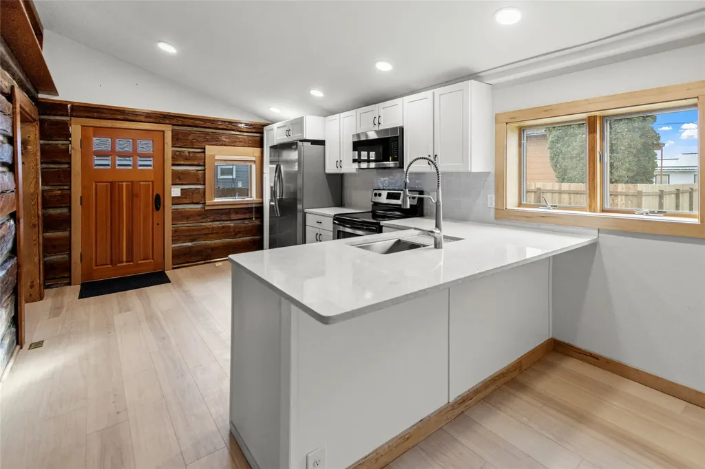 826 11th Street E Kalispell MT 59901