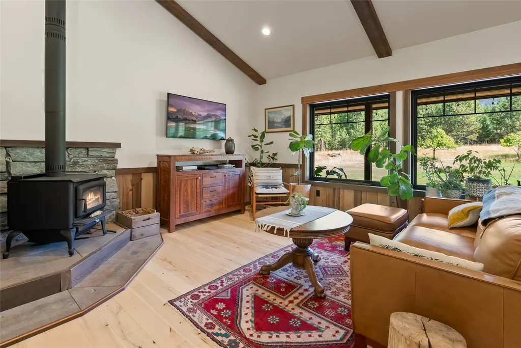 12697 Red Owl Trail N Bigfork MT 59911