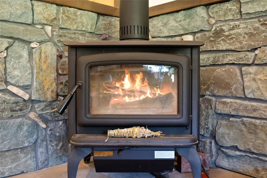 12697 Red Owl Trail N Bigfork MT 59911
