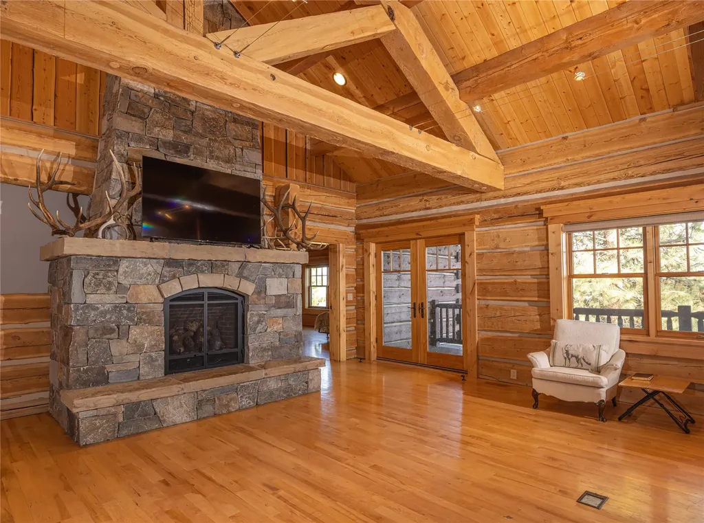 8337 Lamar Trail Florence MT 59833