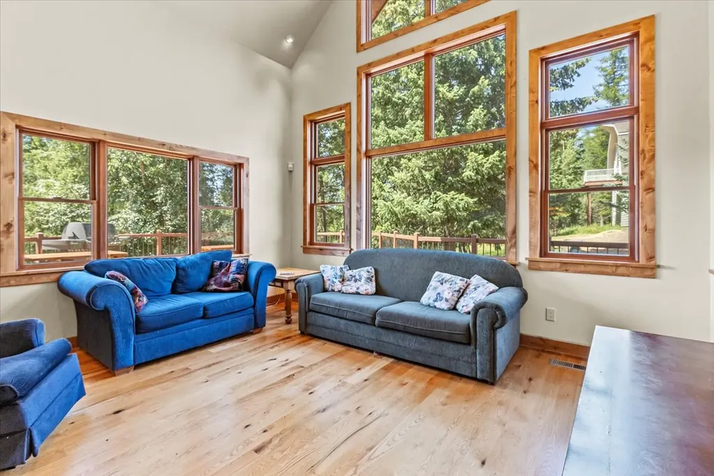 5868 Sinclair Creek Road Eureka MT 59917