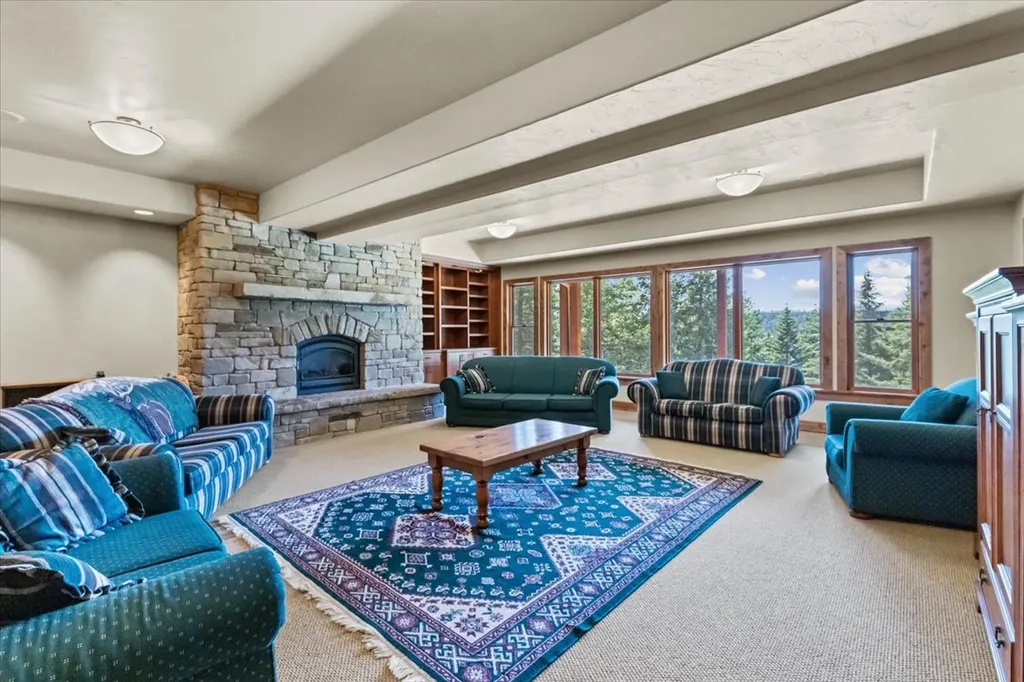 5868 Sinclair Creek Road Eureka MT 59917