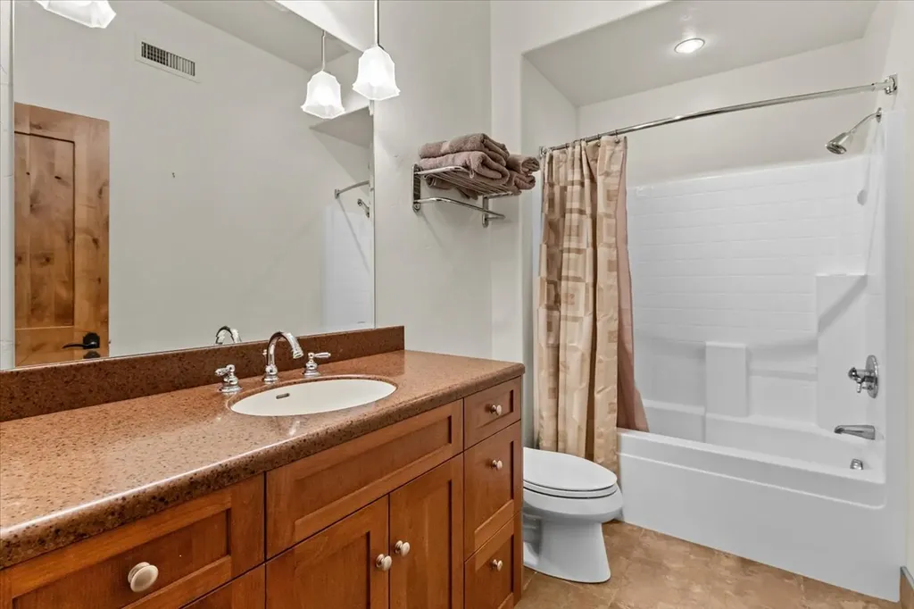5868 Sinclair Creek Road Eureka MT 59917