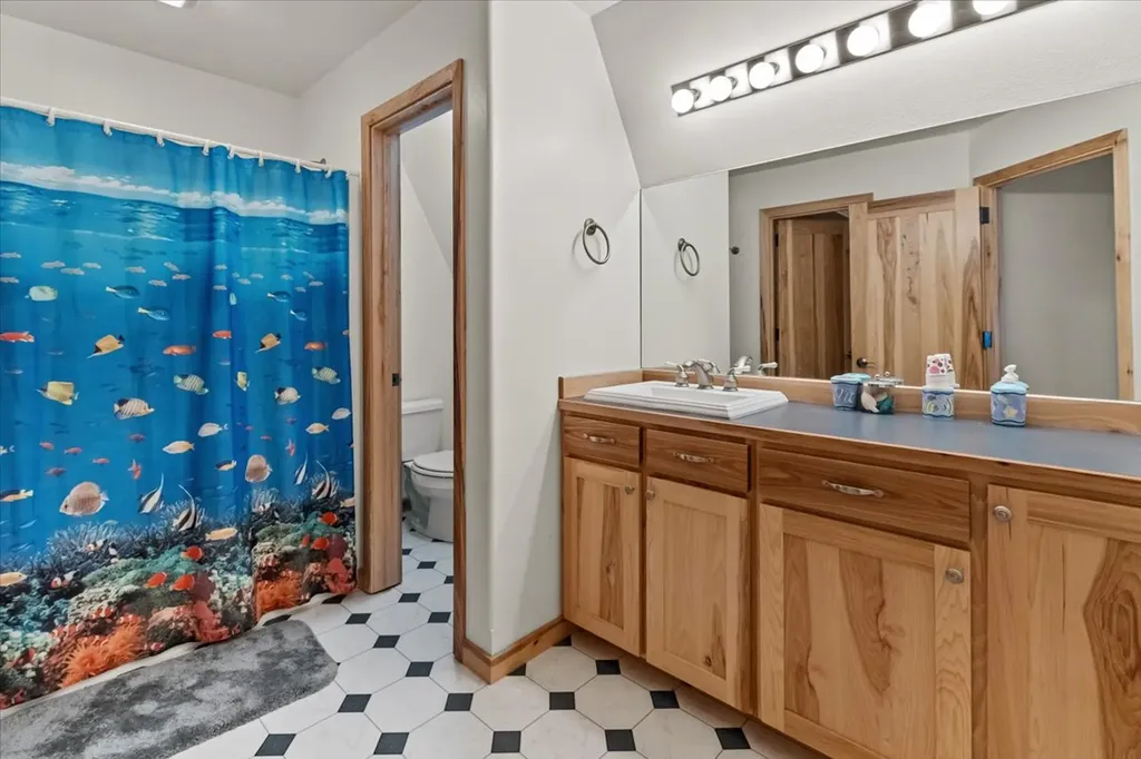5868 Sinclair Creek Road Eureka MT 59917