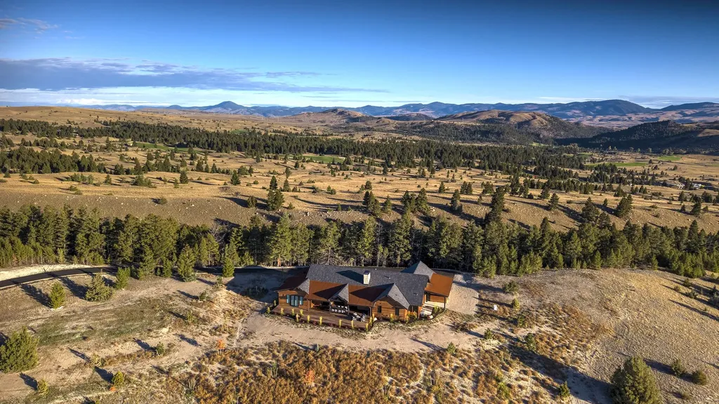 936 S Bighorn Road Deer Lodge MT 59722