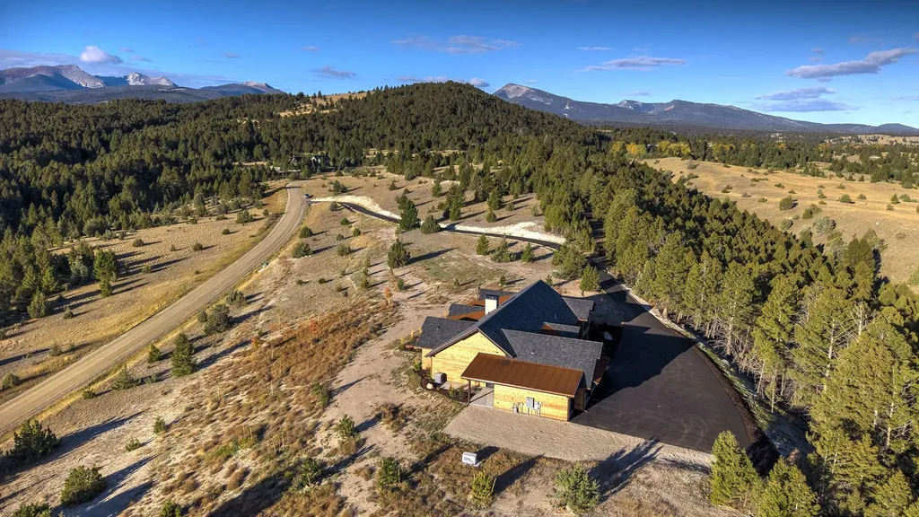 936 S Bighorn Road Deer Lodge MT 59722