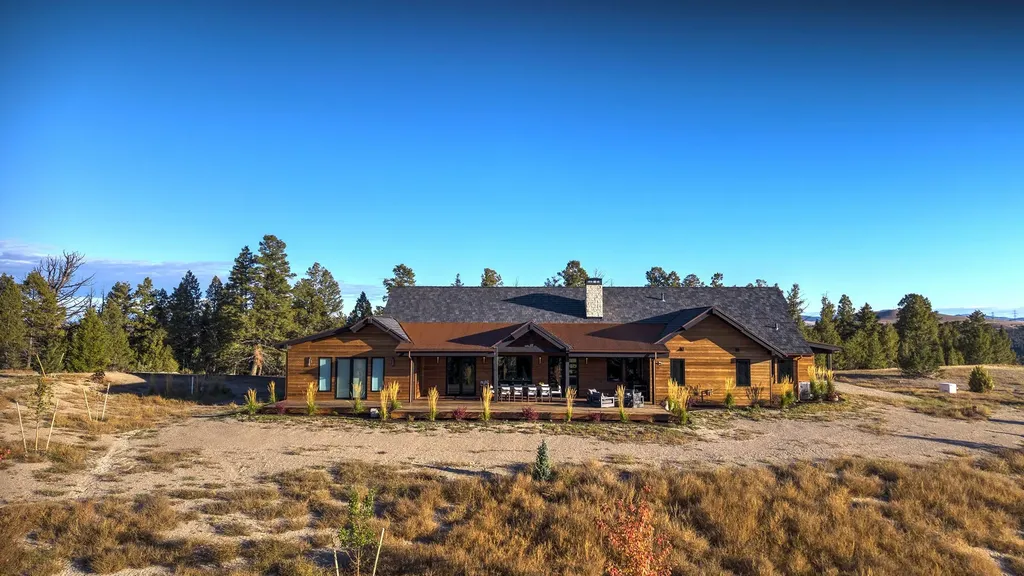 936 S Bighorn Road Deer Lodge MT 59722