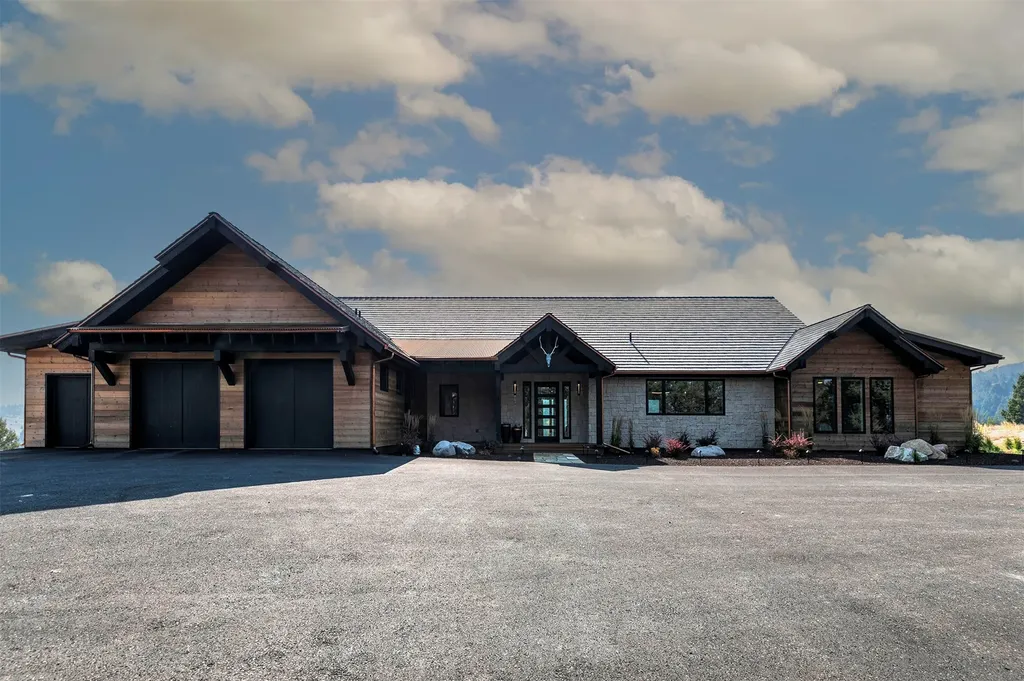936 S Bighorn Road Deer Lodge MT 59722