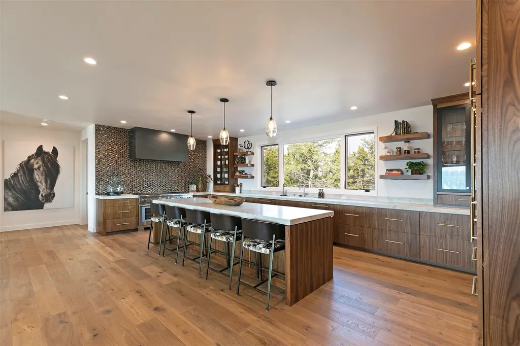 936 S Bighorn Road Deer Lodge MT 59722