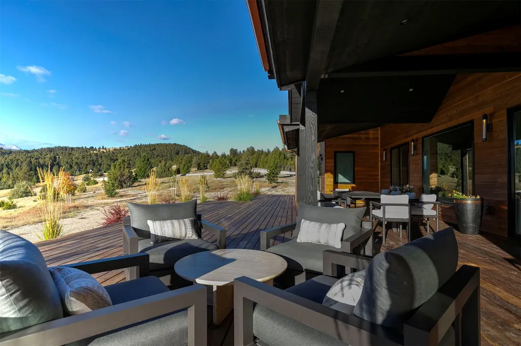 936 S Bighorn Road Deer Lodge MT 59722