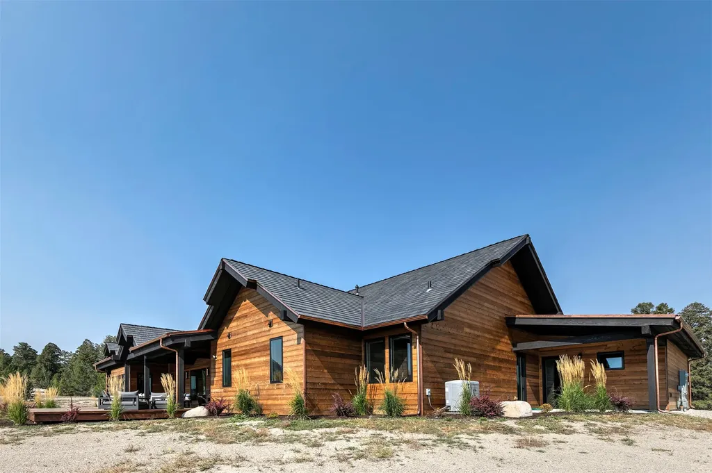 936 S Bighorn Road Deer Lodge MT 59722