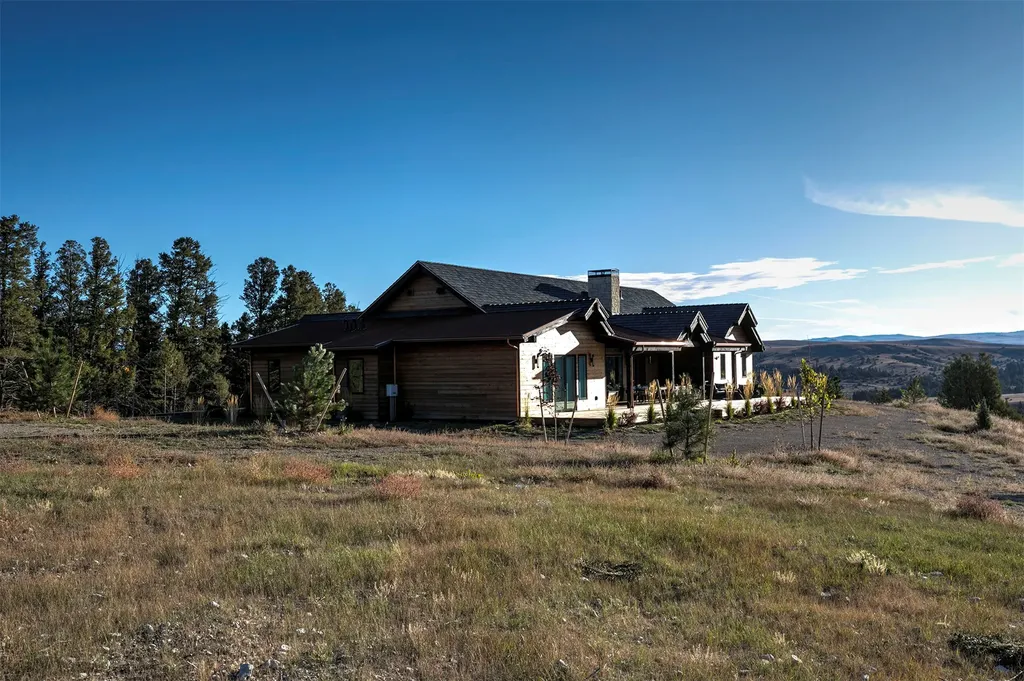 936 S Bighorn Road Deer Lodge MT 59722