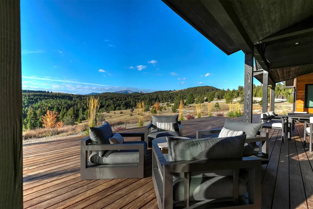 936 S Bighorn Road Deer Lodge MT 59722
