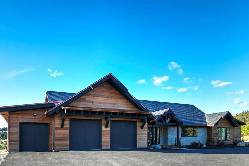 936 S Bighorn Road Deer Lodge MT 59722