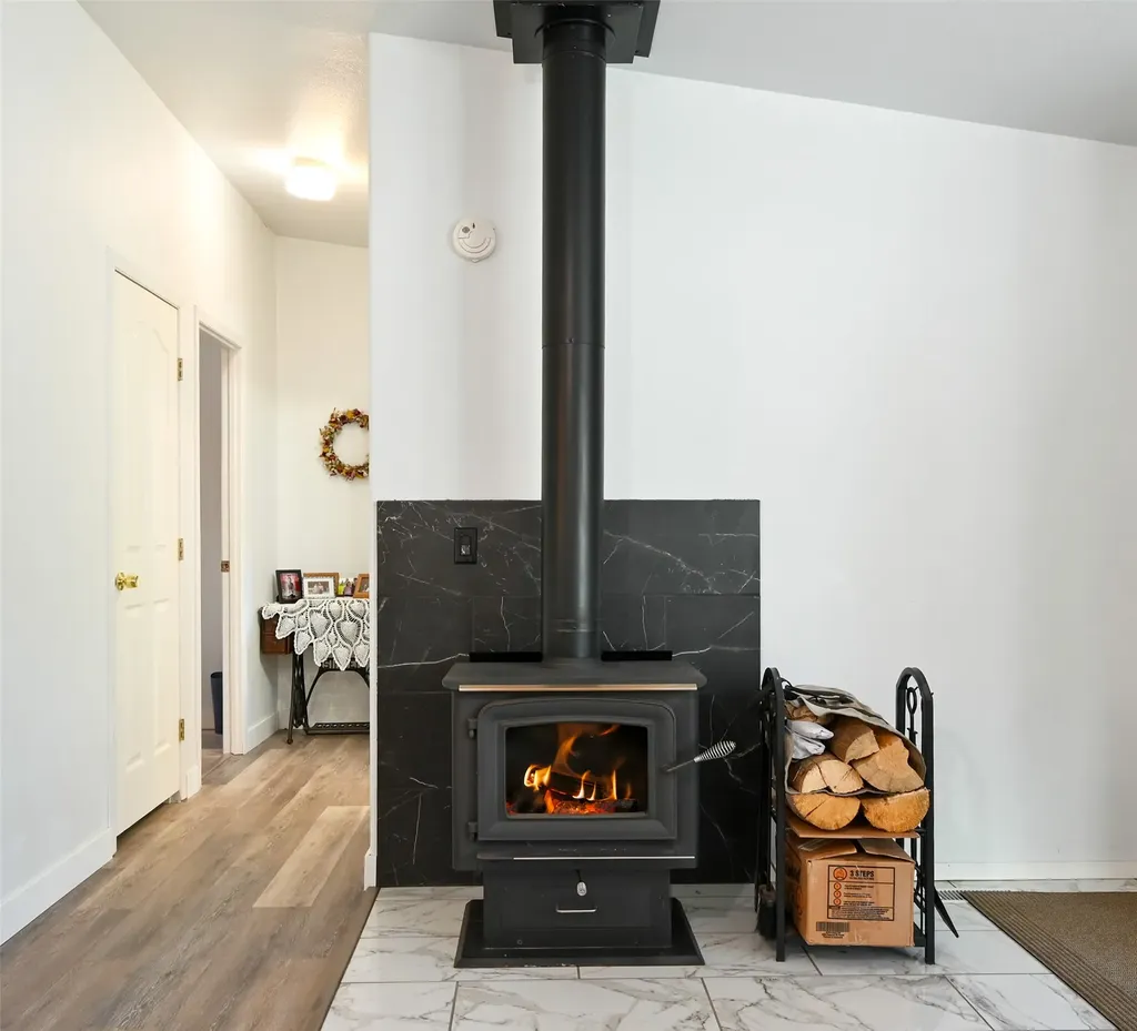 100 7th Street W Superior MT 59872