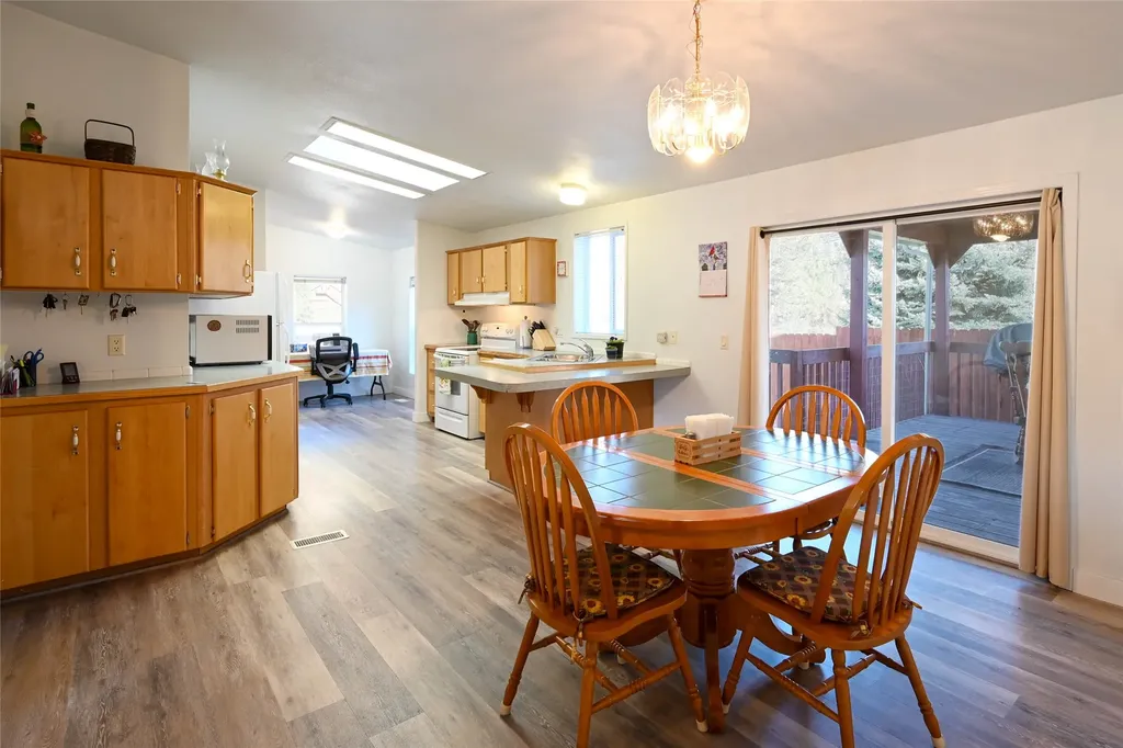 100 7th Street W Superior MT 59872