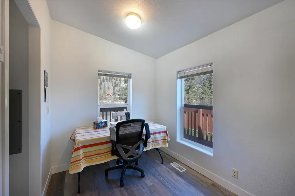 100 7th Street W Superior MT 59872