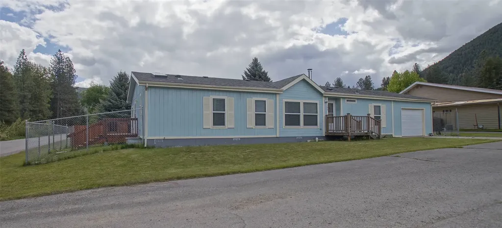 100 7th Street W Superior MT 59872