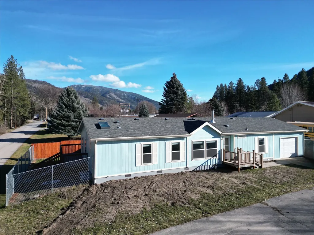 100 7th Street W Superior MT 59872