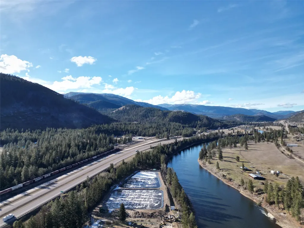 100 7th Street W Superior MT 59872