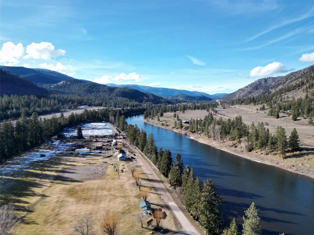 100 7th Street W Superior MT 59872